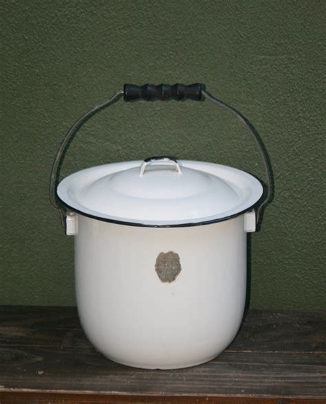 Vintage white enamel pot with lid. Things To Know About Vintage white enamel pot with lid. 